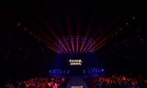 波司登蓬松实验室空降上海新天地，科技艺术与专业美学碰撞掀起打卡热潮